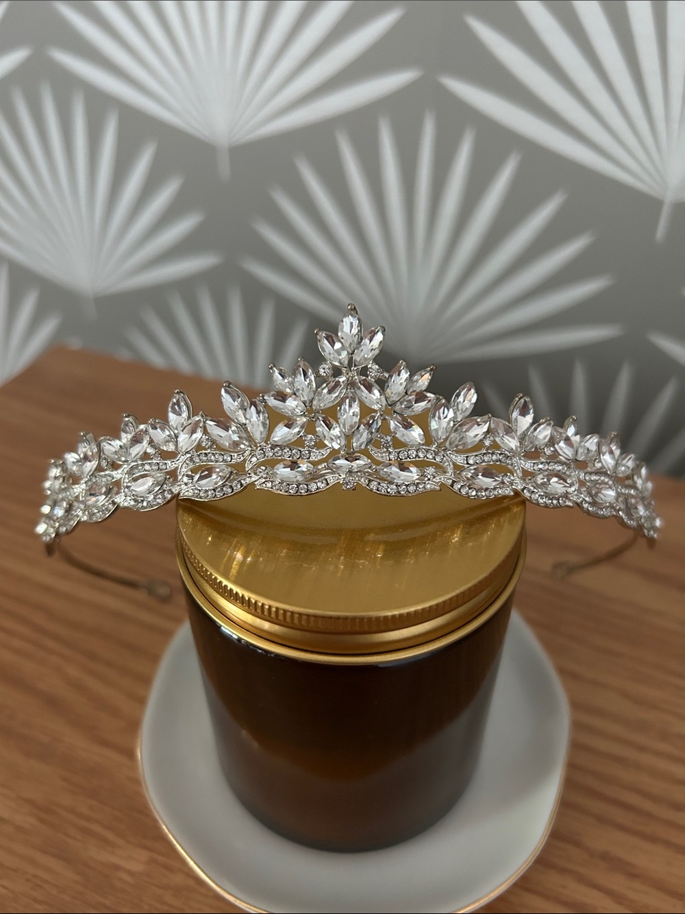 Crystal Bridal Tiara Crown in Silver for Wedding or Special Occassion